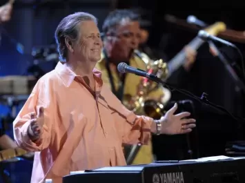 Brian Wilson, Beach Boys Legend, Dies at 82
